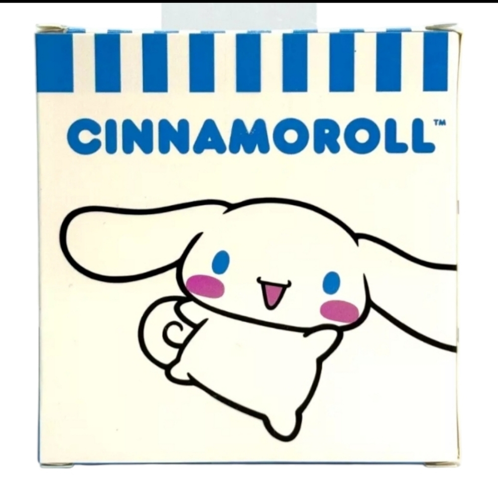 NIB Collectible Hello Kitty & Cinnamoroll & Banana Split Figurines Flocked 3+ - Picture 5 of 9